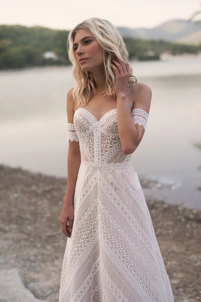 -1985994404-1836616394